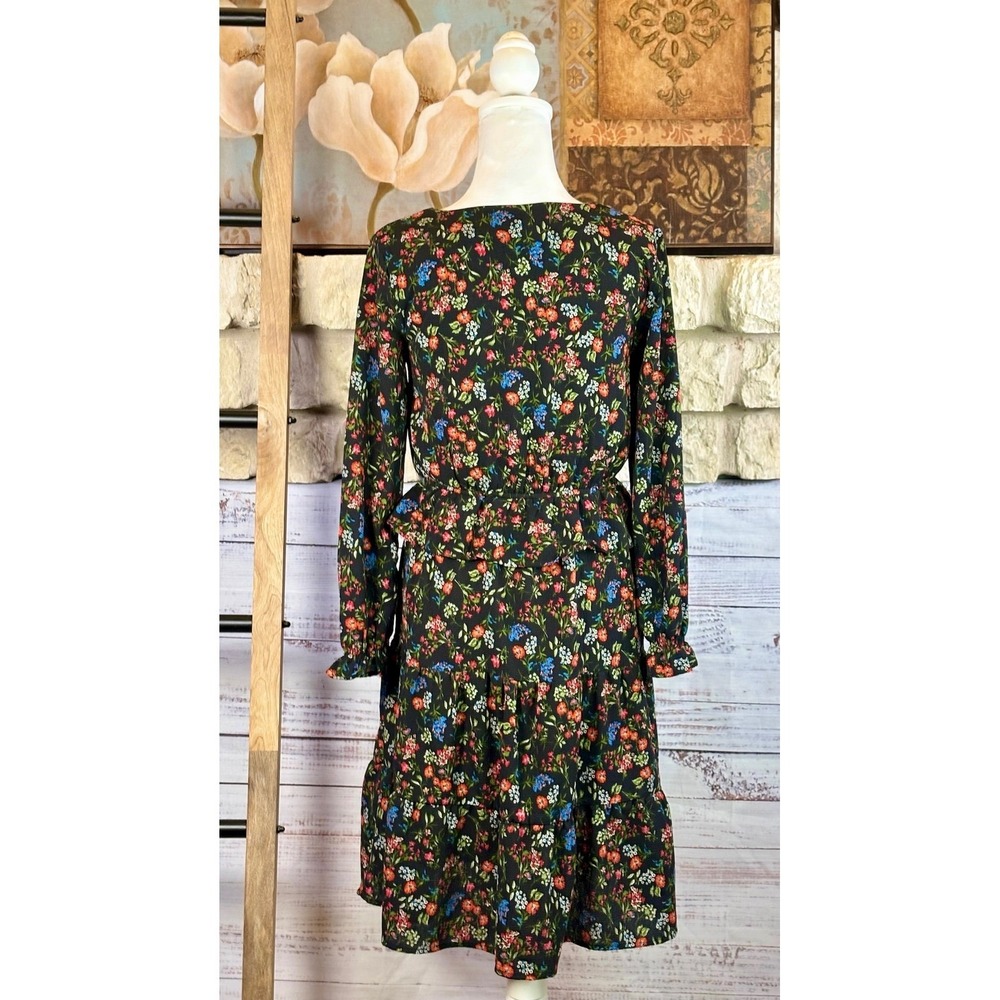 One Clothing Los Angeles Black Floral Tiered Midi Dress V-Neck XS - Picture 3 of 8
